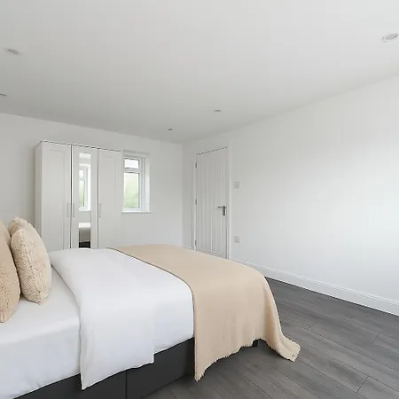 Amazing Flat Near Golders Green - Great Transport Links London Exterior photo