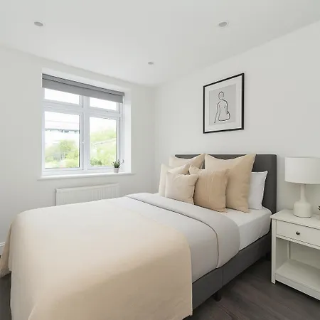 Amazing Flat Near Golders Green - Great Transport Links London Exterior photo