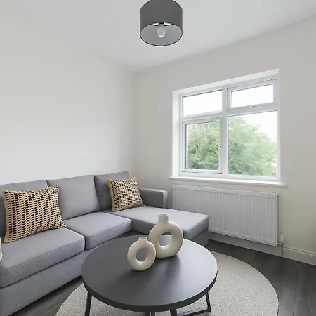 Amazing Flat Near Golders Green - Great Transport Links London Exterior photo