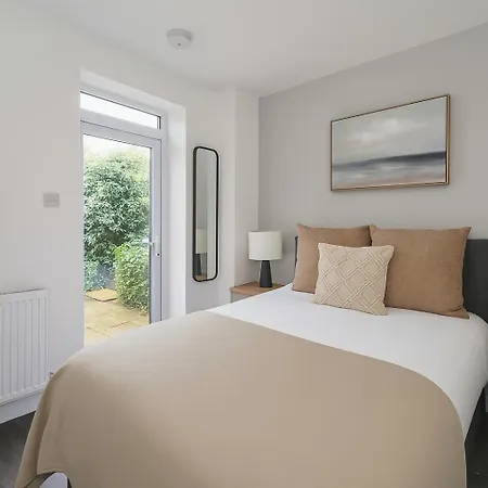 Amazing Flat Near Golders Green - Great Transport Links London Exterior photo